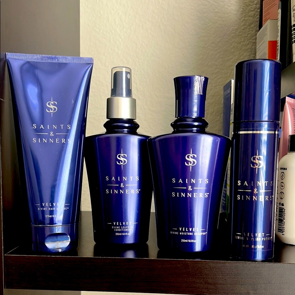 Saints & Sinners - Velvet - Haircare Sale